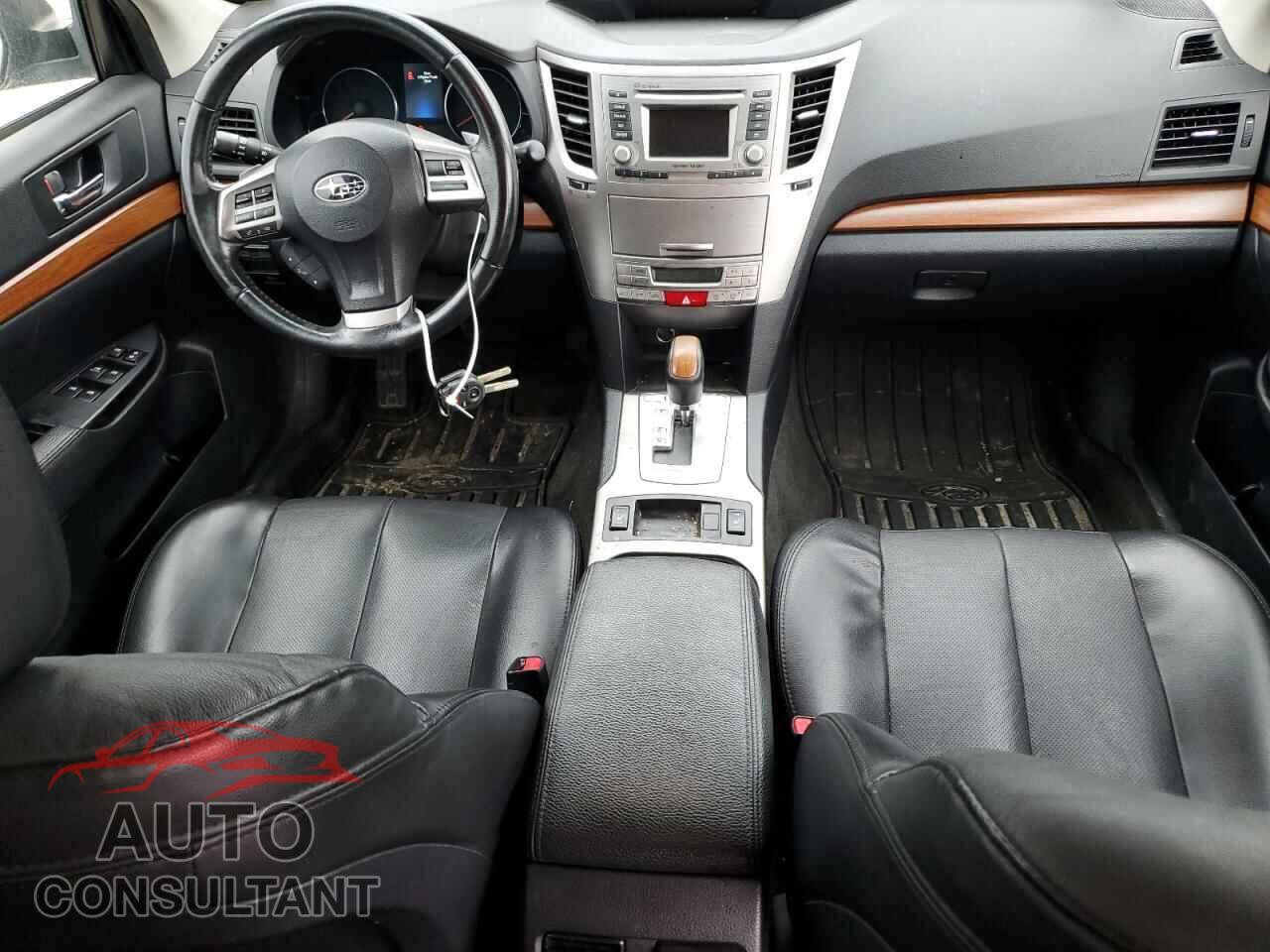 SUBARU LEGACY 2014 - 4S4BRBLC7E3271218
