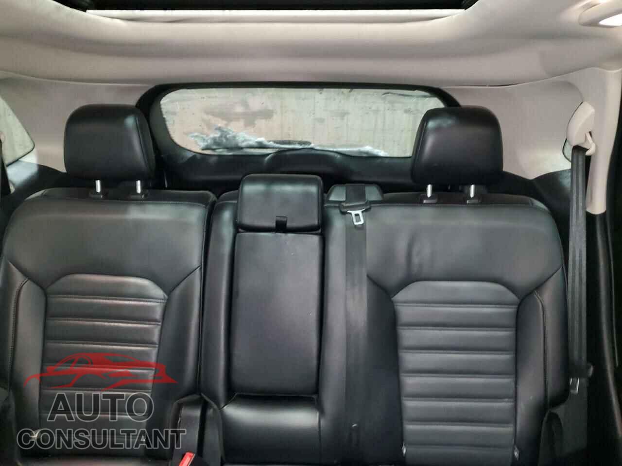 FORD EDGE 2018 - 2FMPK4J83JBC49120