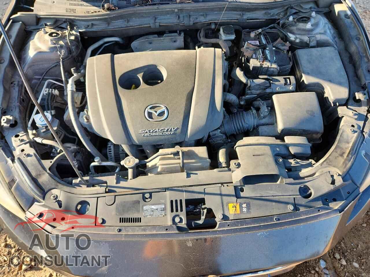 MAZDA 3 2016 - JM1BM1T71G1300985