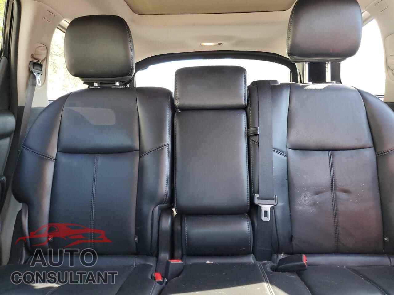NISSAN PATHFINDER 2015 - 5N1AR2MM7FC682798