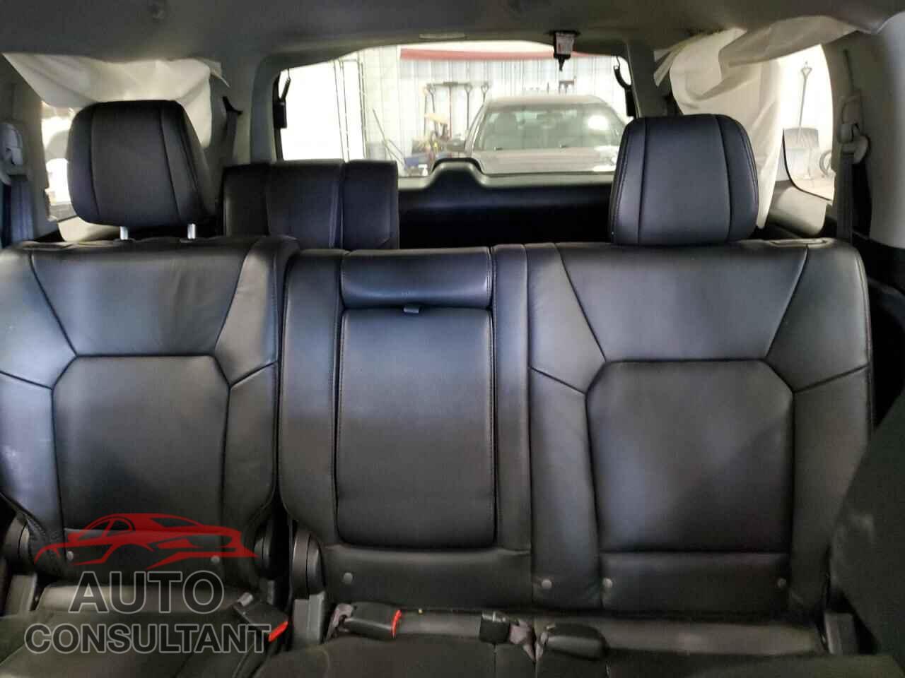HONDA PILOT 2012 - 5FNYF4H51CB044300