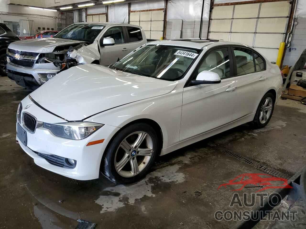 BMW 3 SERIES 2015 - WBA3C3G54FNS75676