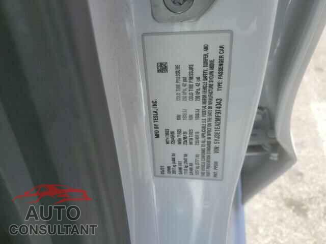 TESLA MODEL 3 2021 - 5YJ3E1EA2MF974043