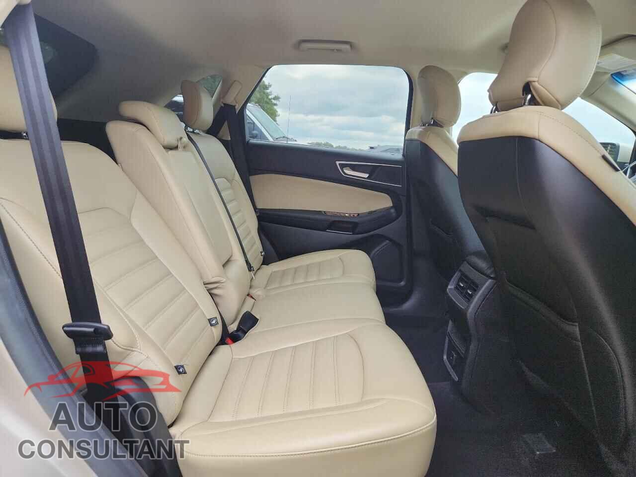 FORD EDGE 2018 - 2FMPK3J82JBB80222