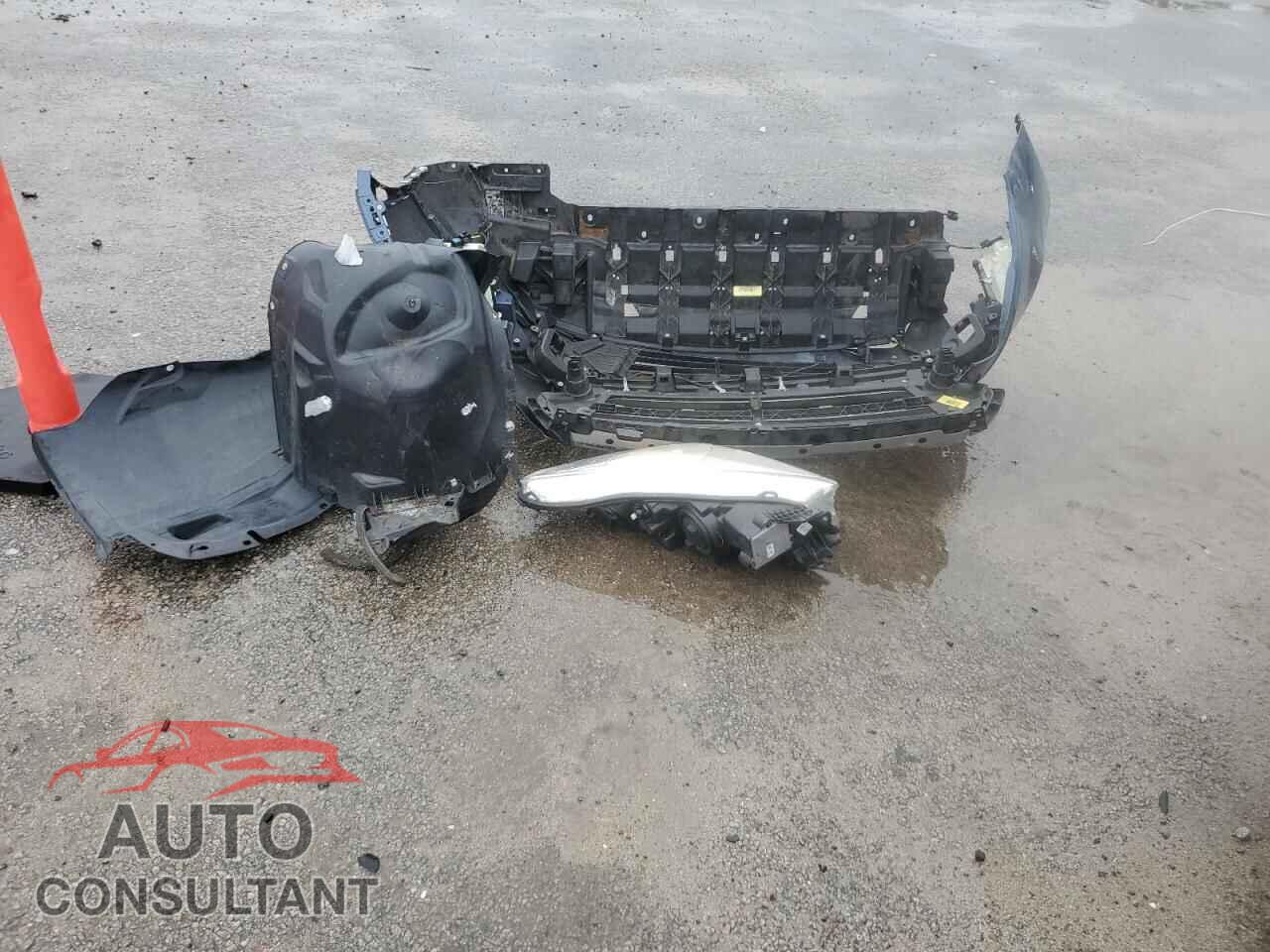 FORD ESCAPE 2018 - 1FMCU0HD7JUB19730