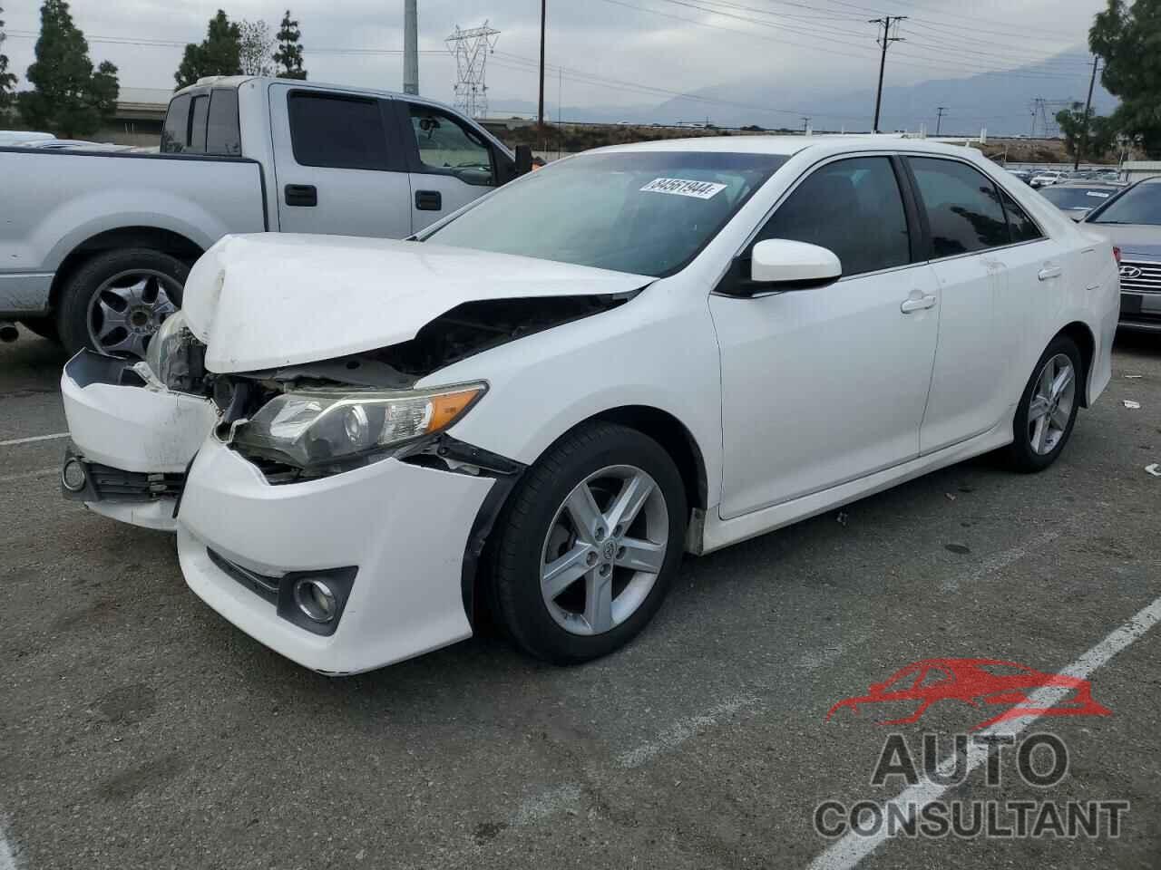 TOYOTA CAMRY 2013 - 4T1BF1FK2DU704510