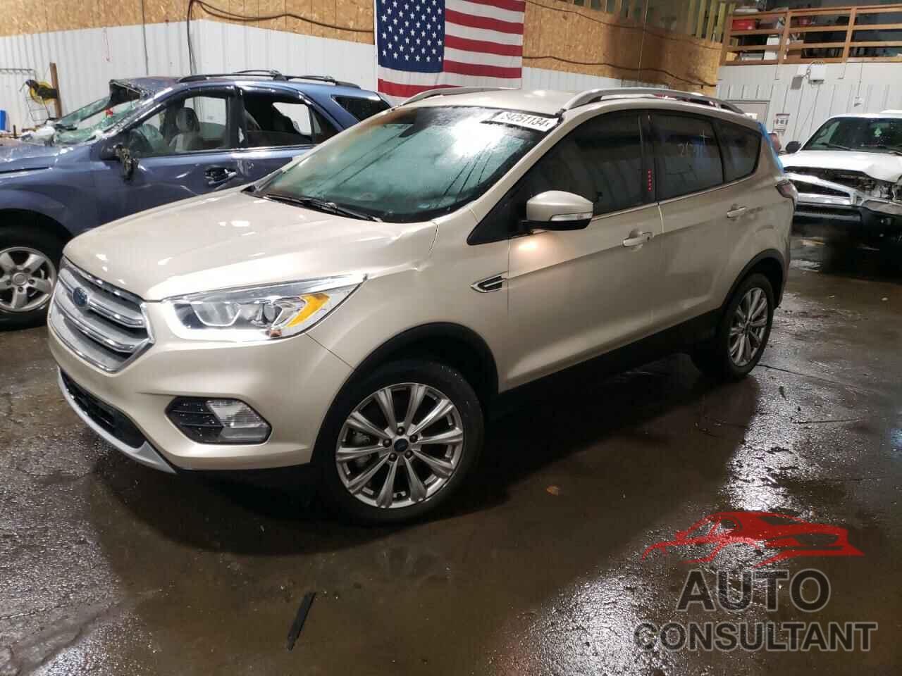 FORD ESCAPE 2017 - 1FMCU9J99HUF09779