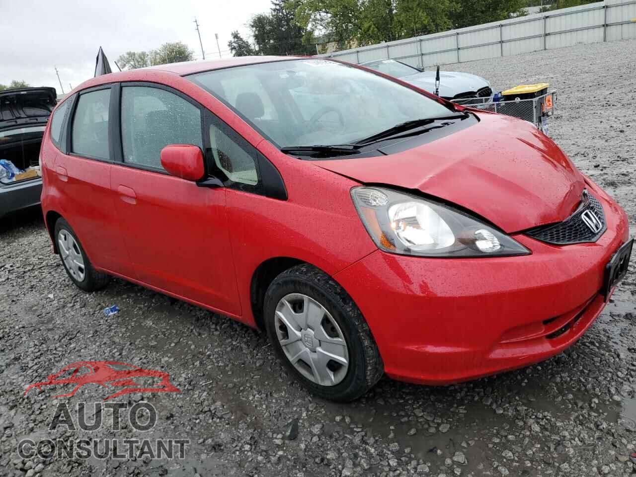 HONDA FIT 2013 - JHMGE8H32DC003286