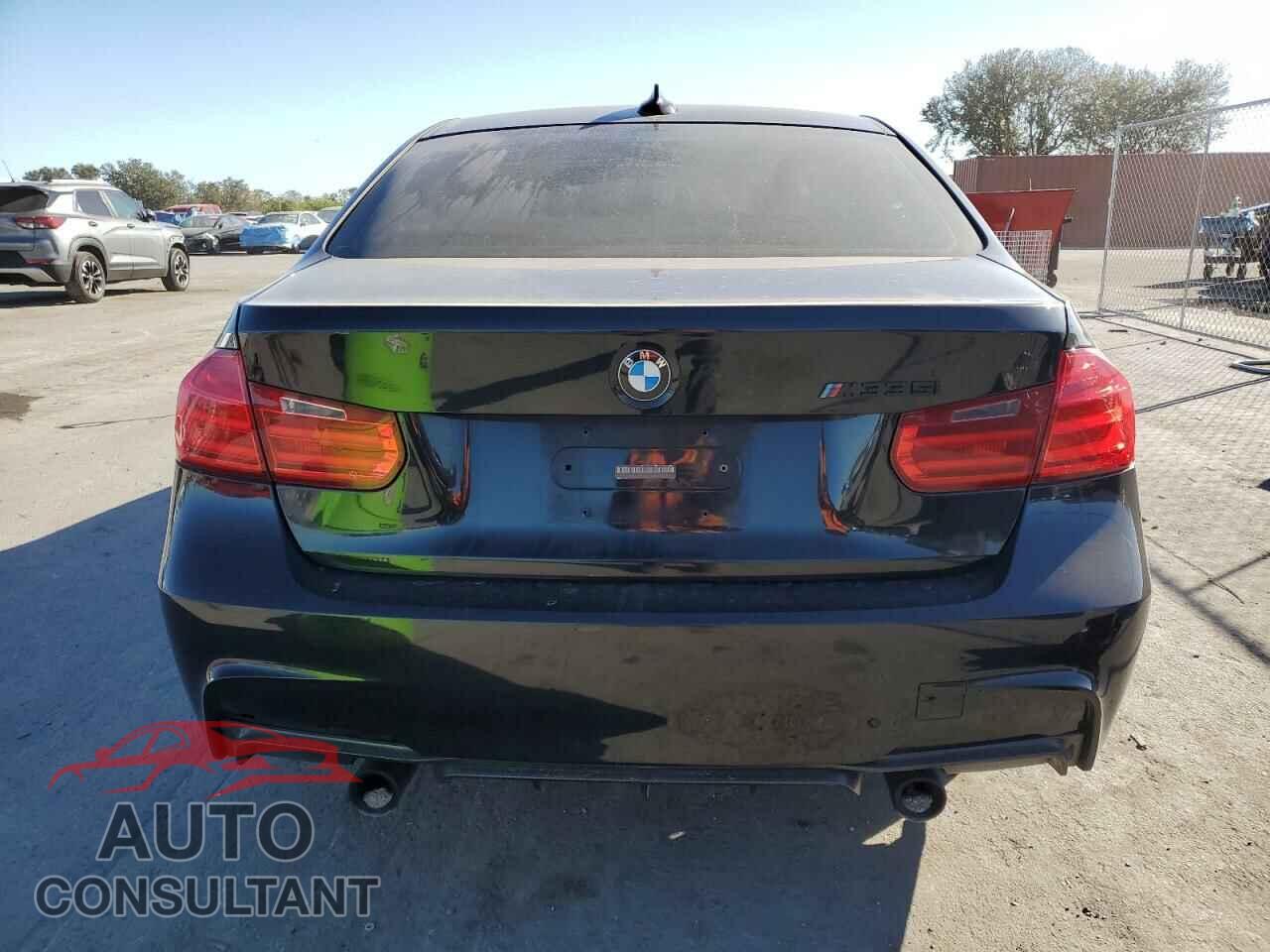 BMW 3 SERIES 2013 - WBA3A9G52DNR97251