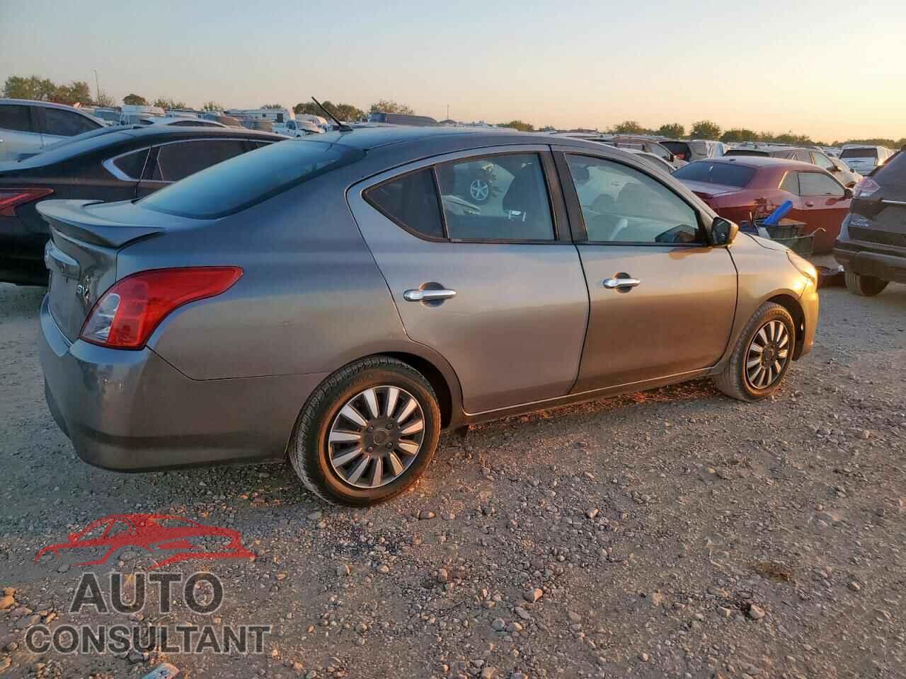 NISSAN VERSA 2016 - 3N1CN7AP5GL884729