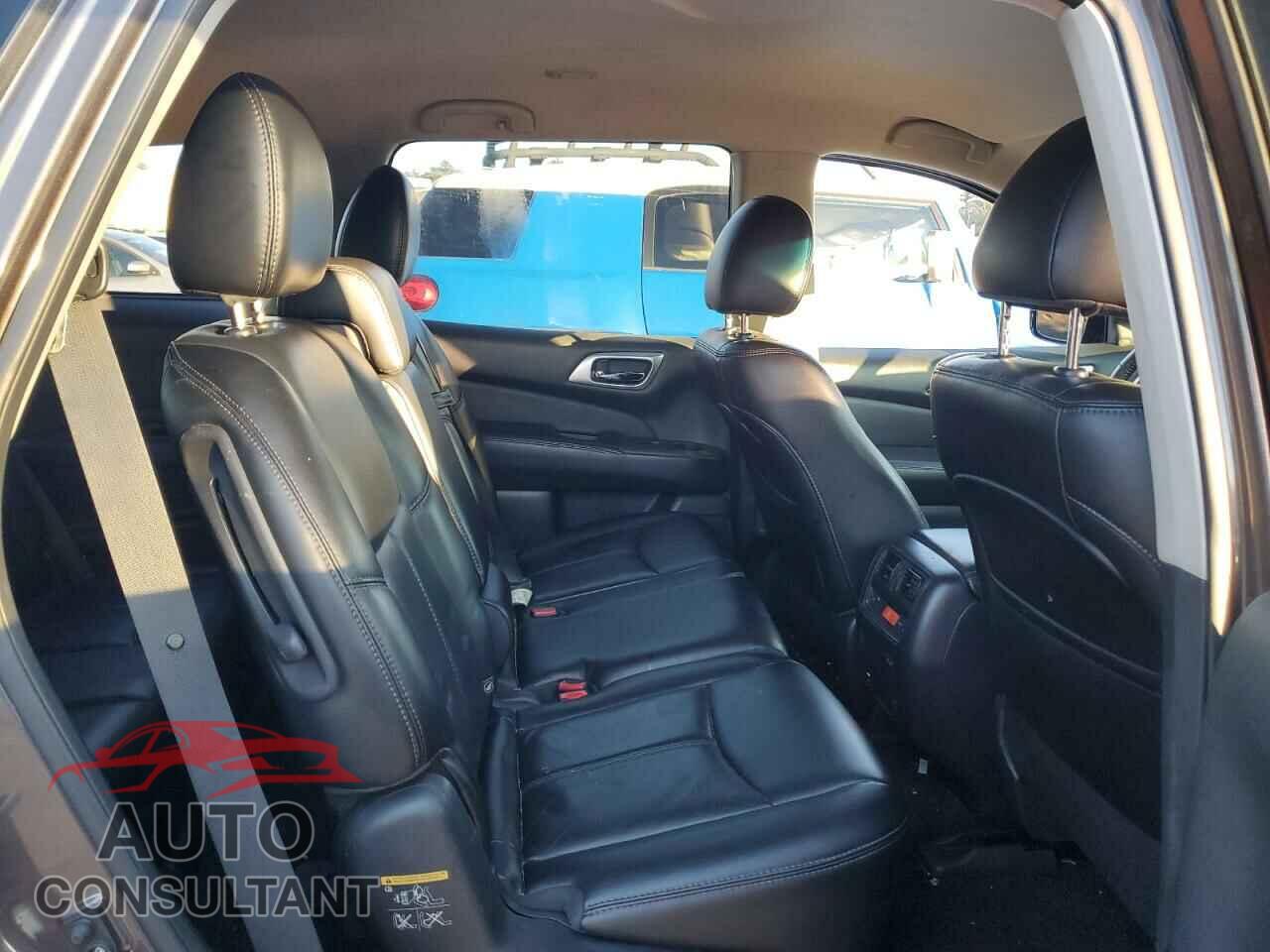 NISSAN PATHFINDER 2015 - 5N1AR2MM3FC606799