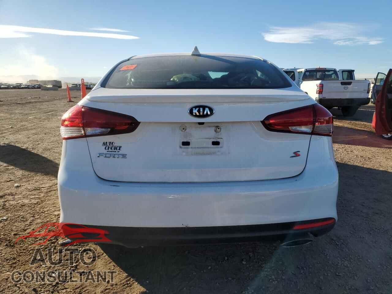 KIA FORTE 2018 - 3KPFL4A78JE171902