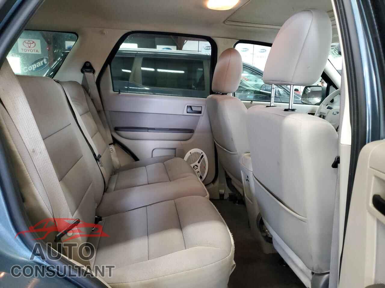 FORD ESCAPE 2011 - 1FMCU9DG9BKA42635