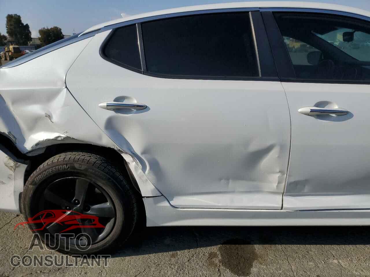 KIA OPTIMA 2015 - KNAGM4A79F5526772