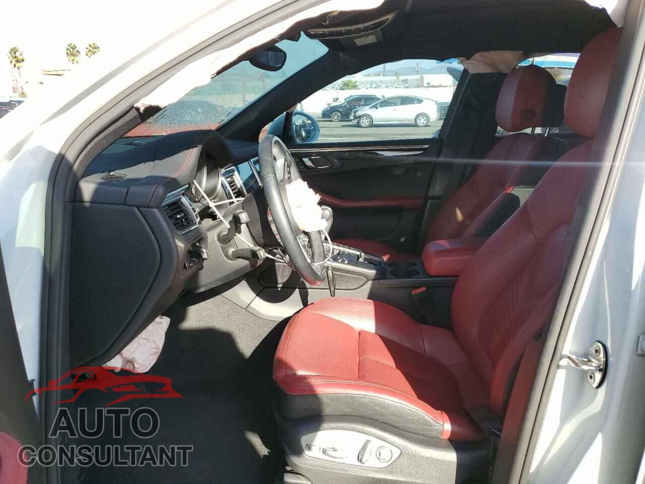 PORSCHE MACAN 2017 - WP1AB2A53HLB16564
