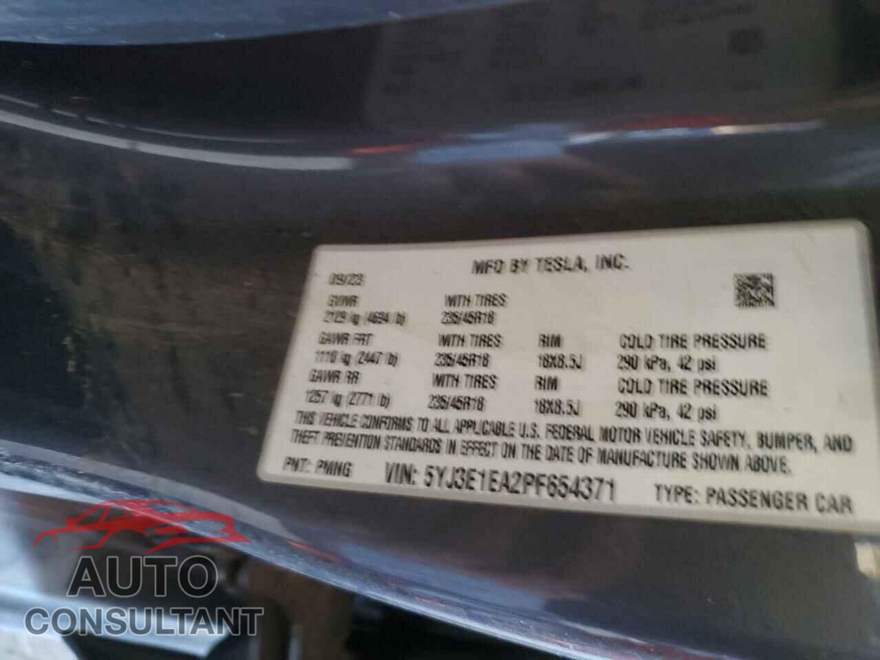 TESLA MODEL 3 2023 - 5YJ3E1EA2PF654371
