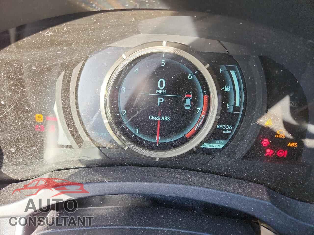 LEXUS IS 2015 - JTHCE1D28F5007661