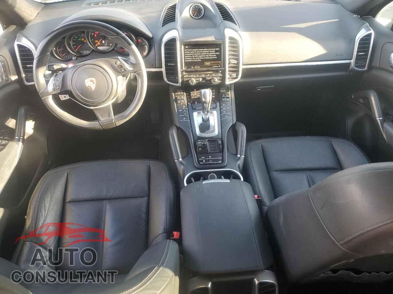 PORSCHE CAYENNE 2013 - WP1AA2A20DLA19373
