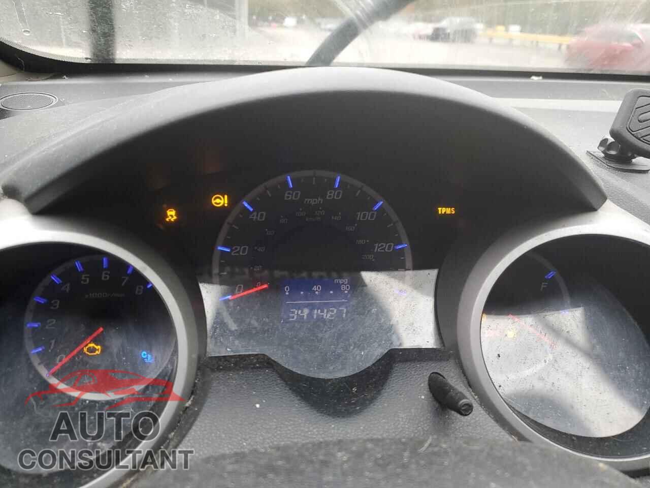 HONDA FIT 2013 - JHMGE8H37DC005308