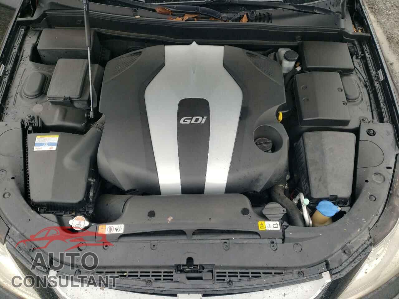 HYUNDAI GENESIS 2012 - KMHGC4DD3CU184787