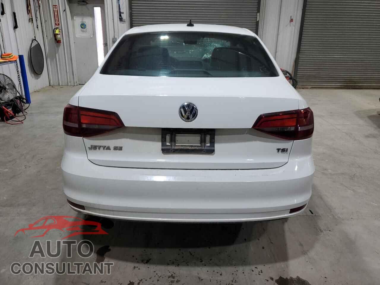 VOLKSWAGEN JETTA 2017 - 3VWB67AJ7HM399356