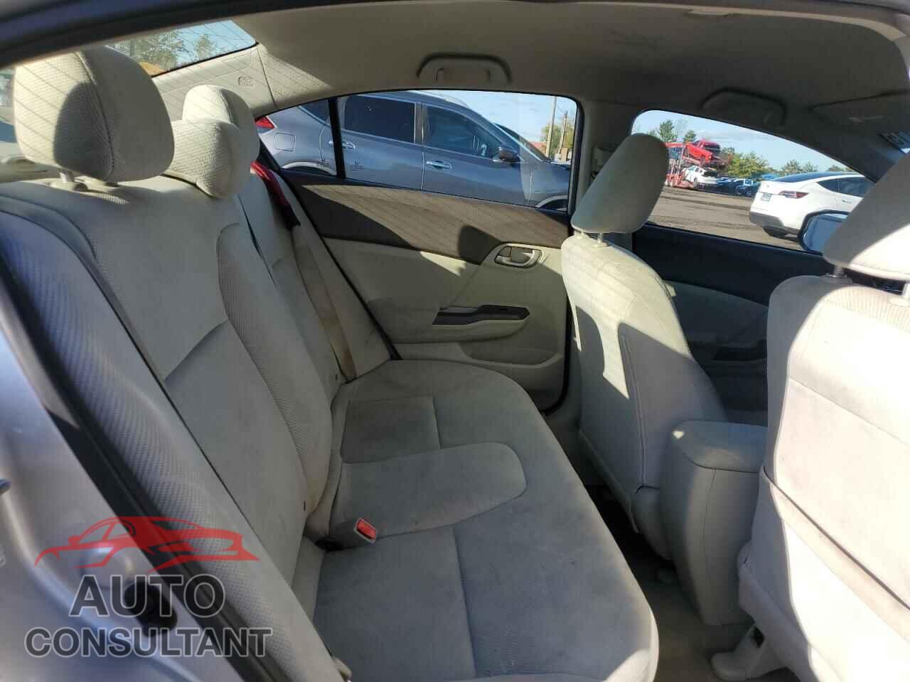 HONDA CIVIC 2012 - 2HGFB2F54CH327005