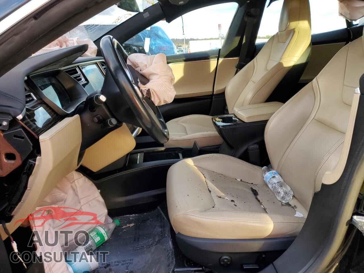 TESLA MODEL S 2016 - 5YJSA1E25GF160165