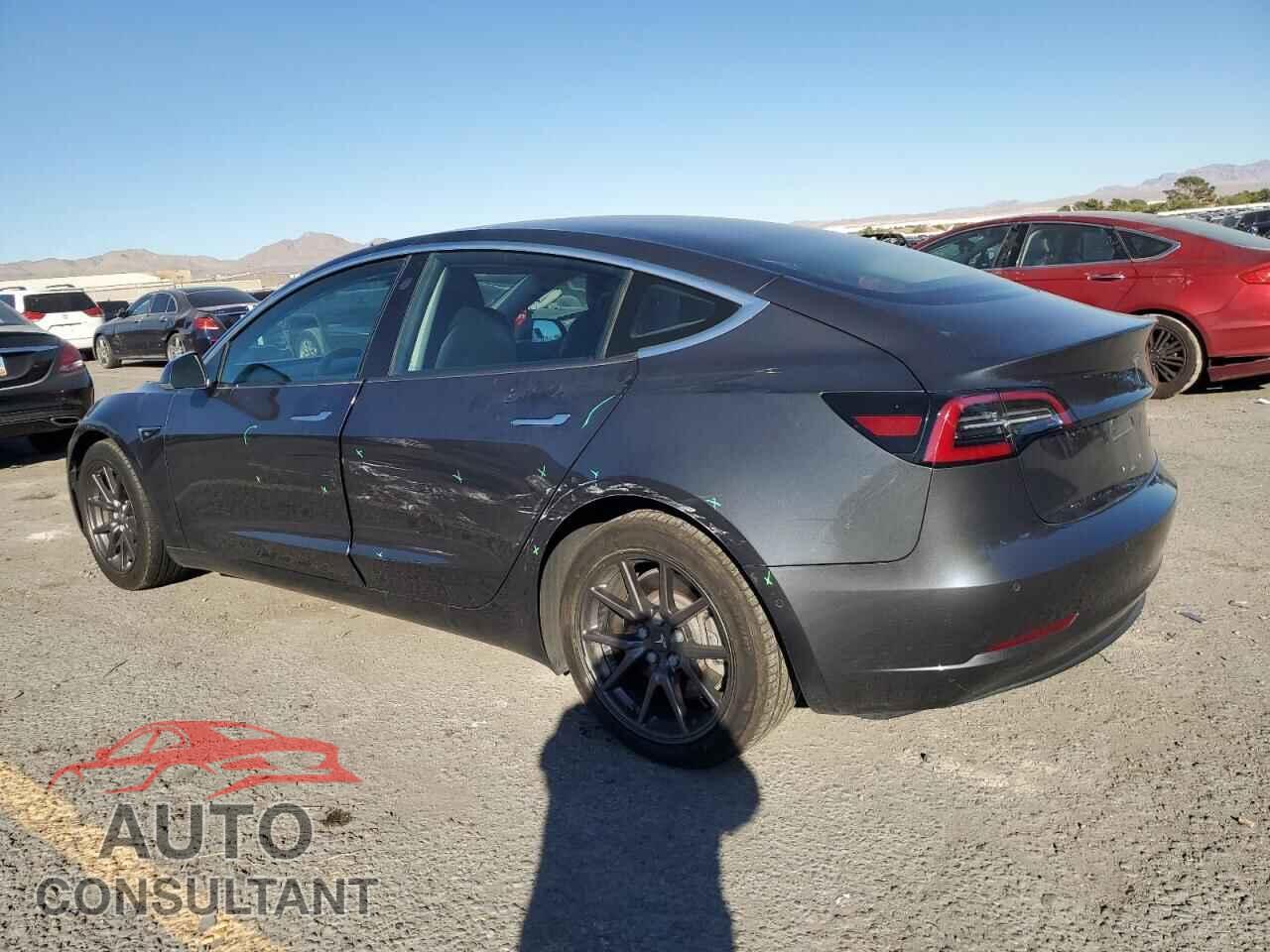 TESLA MODEL 3 2018 - 5YJ3E1EB4JF150291