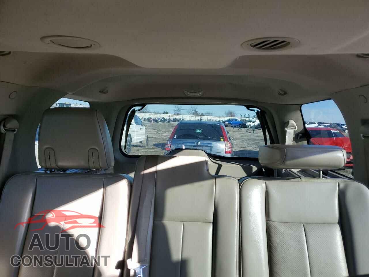 FORD EXPEDITION 2012 - 1FMJU2A53CEF66252