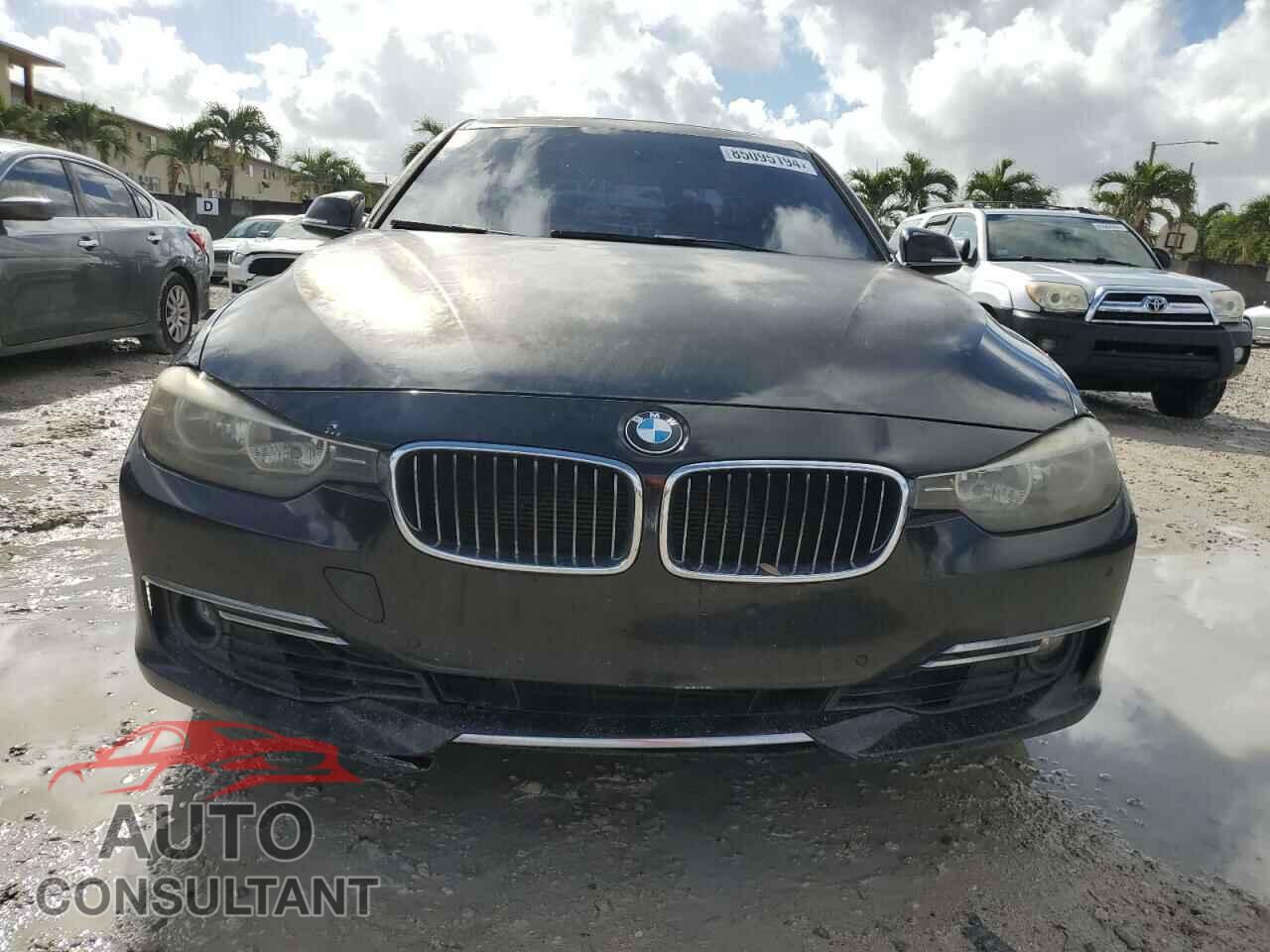 BMW 3 SERIES 2013 - WBA3A5G56DNP24984