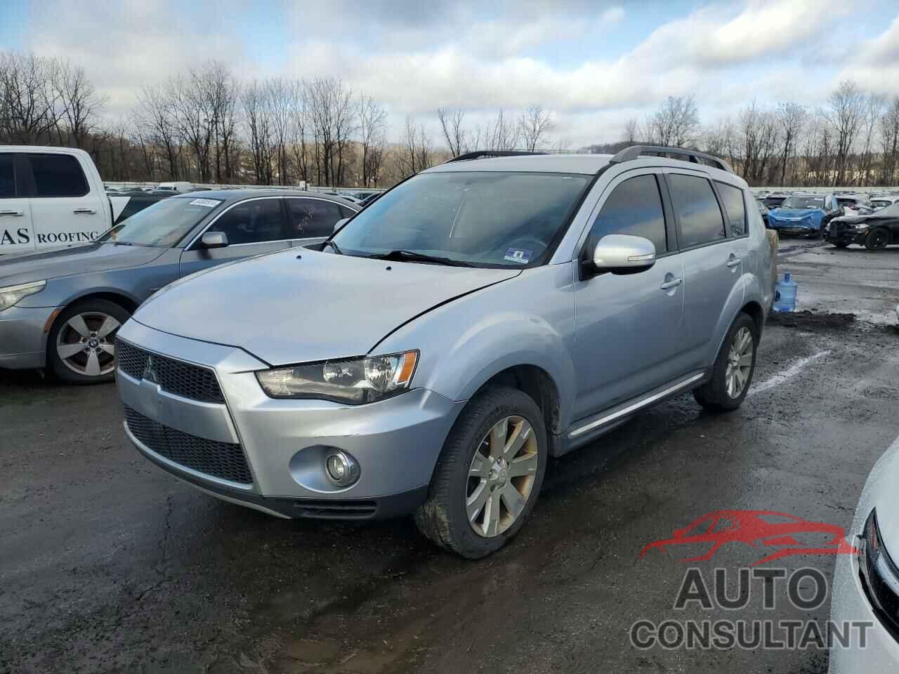 MITSUBISHI OUTLANDER 2013 - JA4JT3AW8DU014284