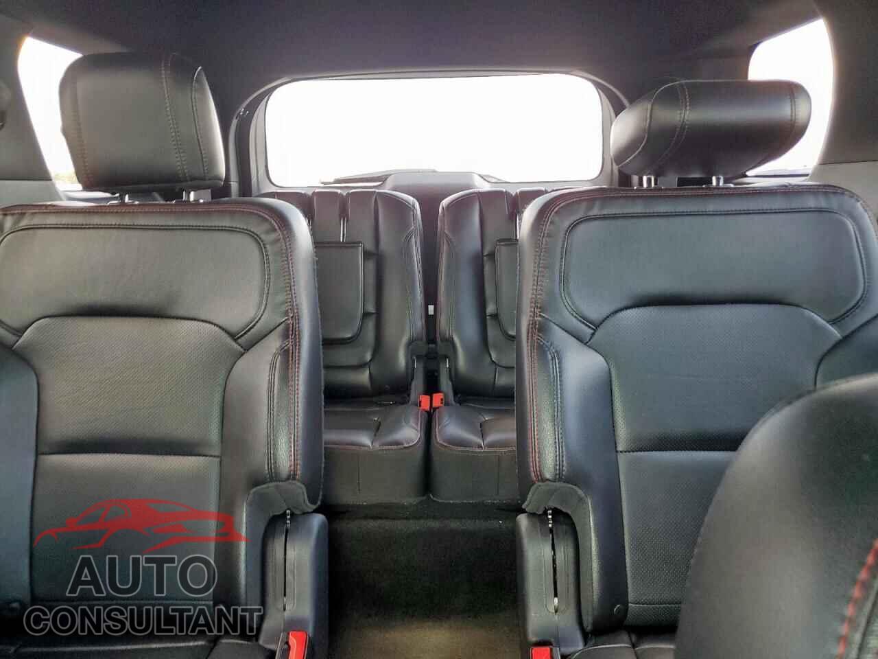 FORD EXPLORER 2017 - 1FM5K8GT7HGA68826