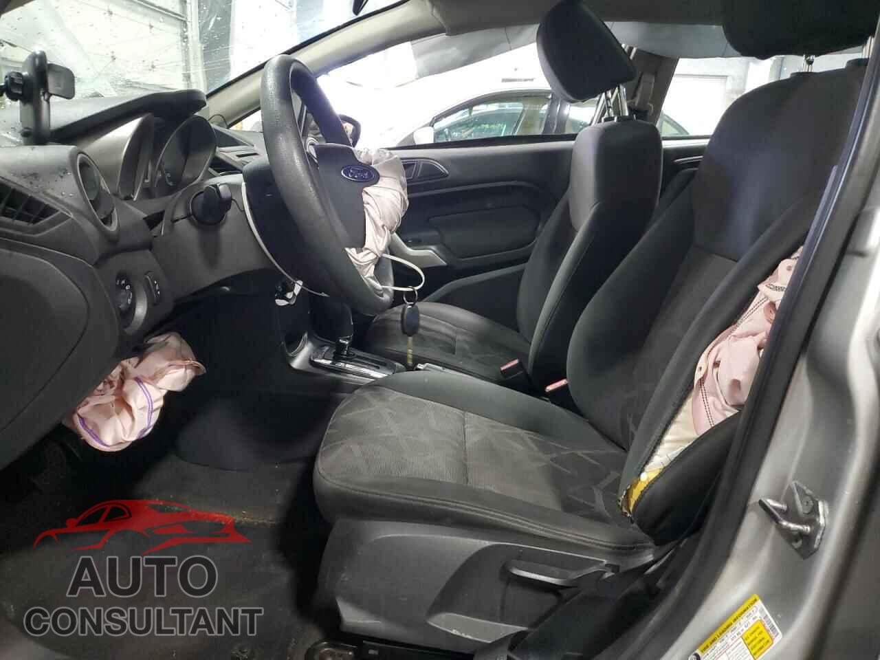 FORD FIESTA 2013 - 3FADP4BJ1DM142425