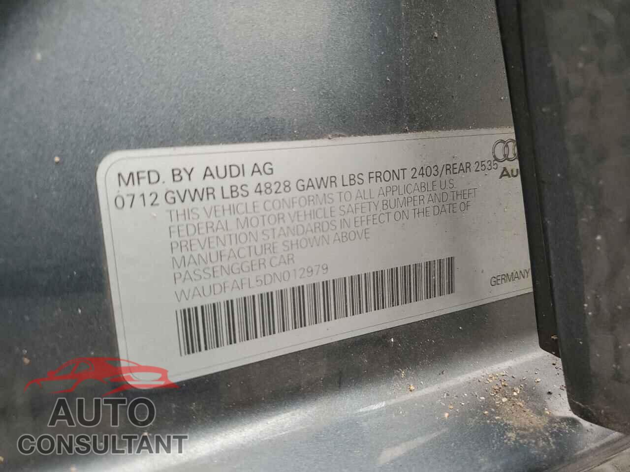 AUDI A4 2013 - WAUDFAFL5DN012979