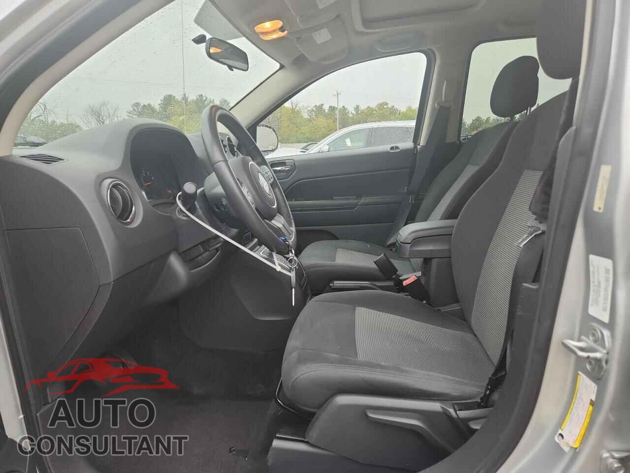 JEEP COMPASS 2012 - 1C4NJCEA0CD677150
