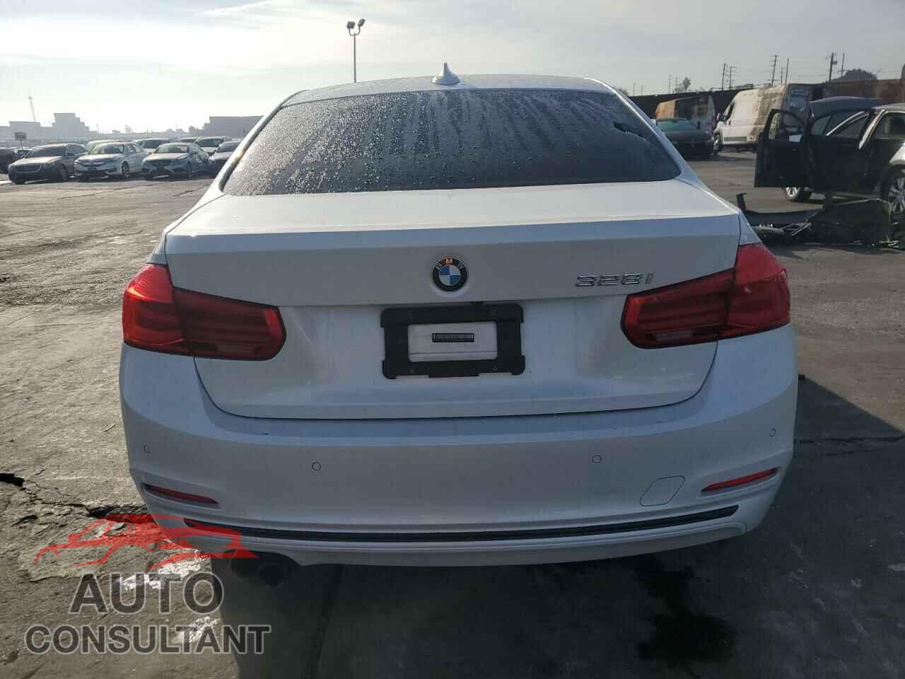 BMW 3 SERIES 2016 - WBA8E9G54GNT81355