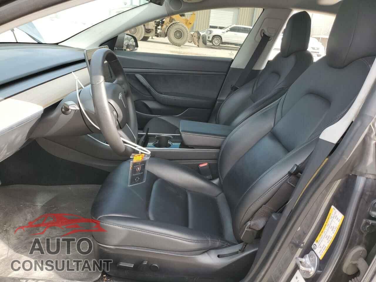 TESLA MODEL 3 2020 - 5YJ3E1EA4LF705041