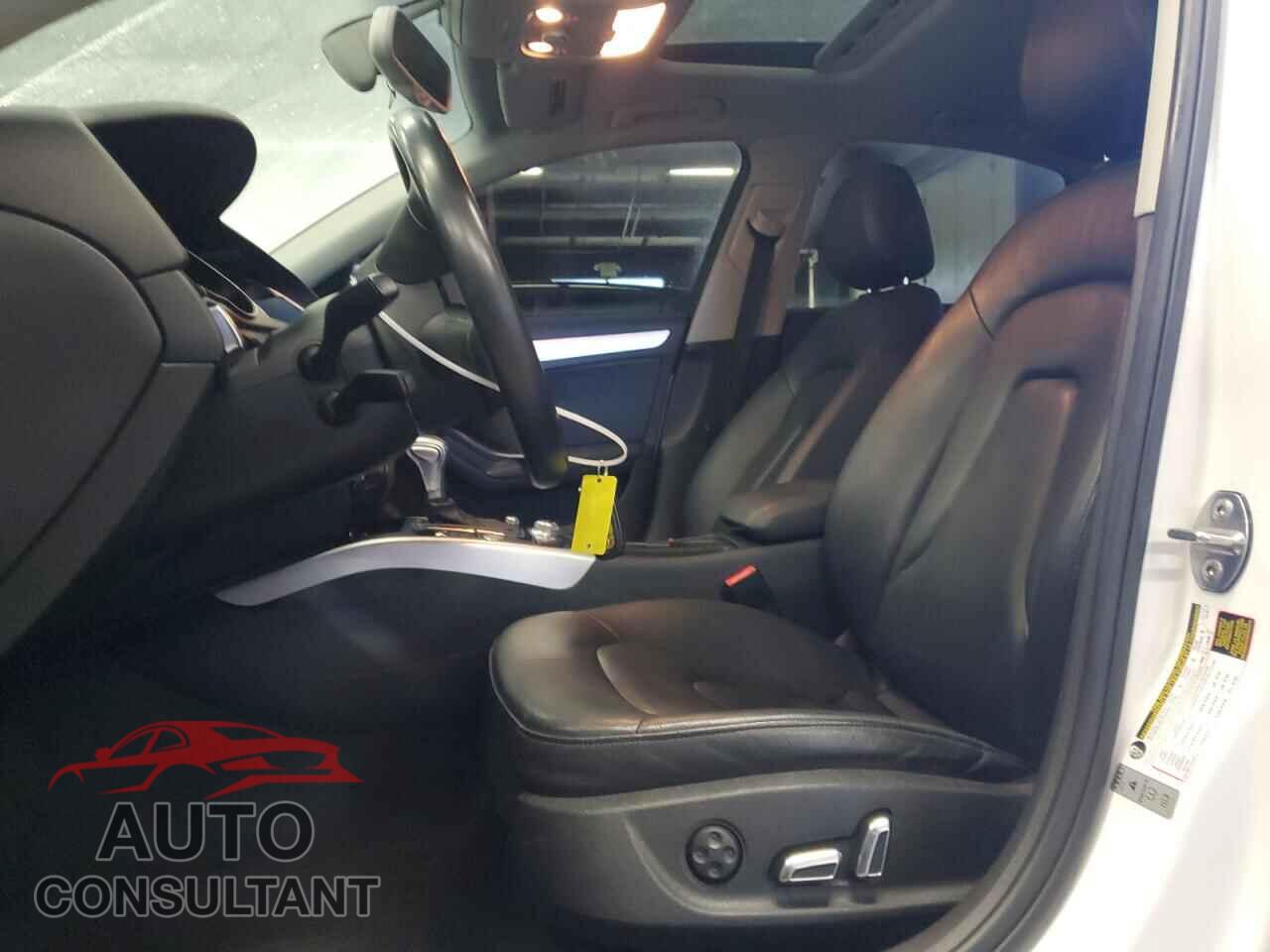 AUDI A4 2013 - WAUFFAFL1DN005228