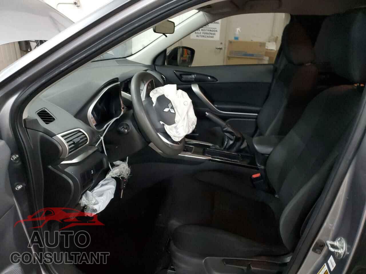 MITSUBISHI ECLIPSE 2019 - JA4AT3AA6KZ052925