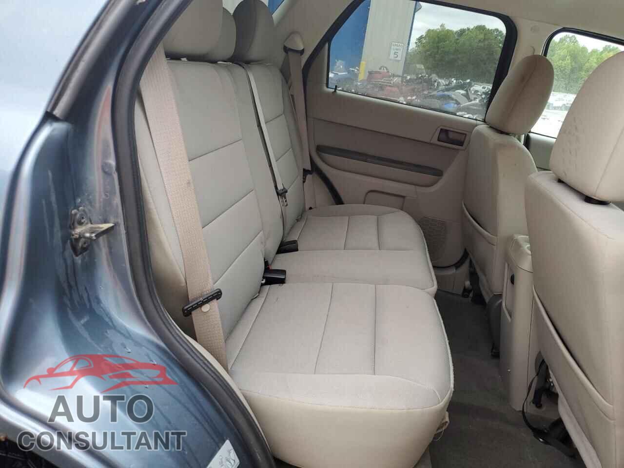 FORD ESCAPE 2011 - 1FMCU9D73BKA20582