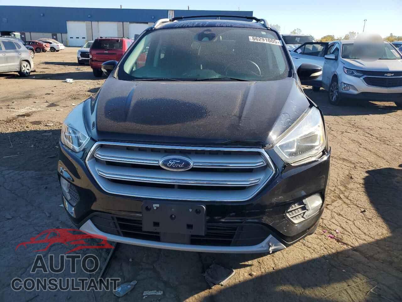 FORD ESCAPE 2018 - 1FMCU9J92JUB31004