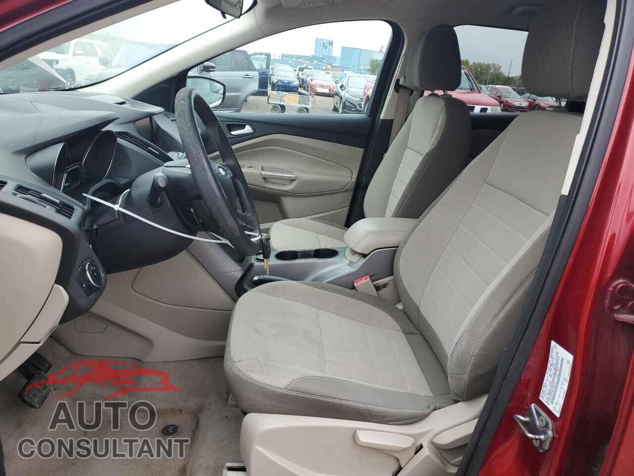 FORD ESCAPE 2013 - 1FMCU0GX2DUC35210