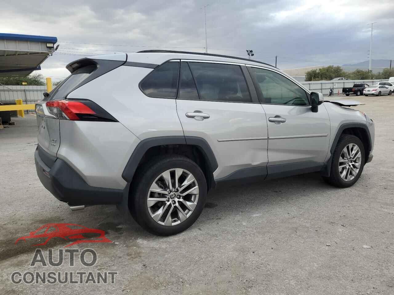 TOYOTA RAV4 2021 - 2T3A1RFV7MC187913