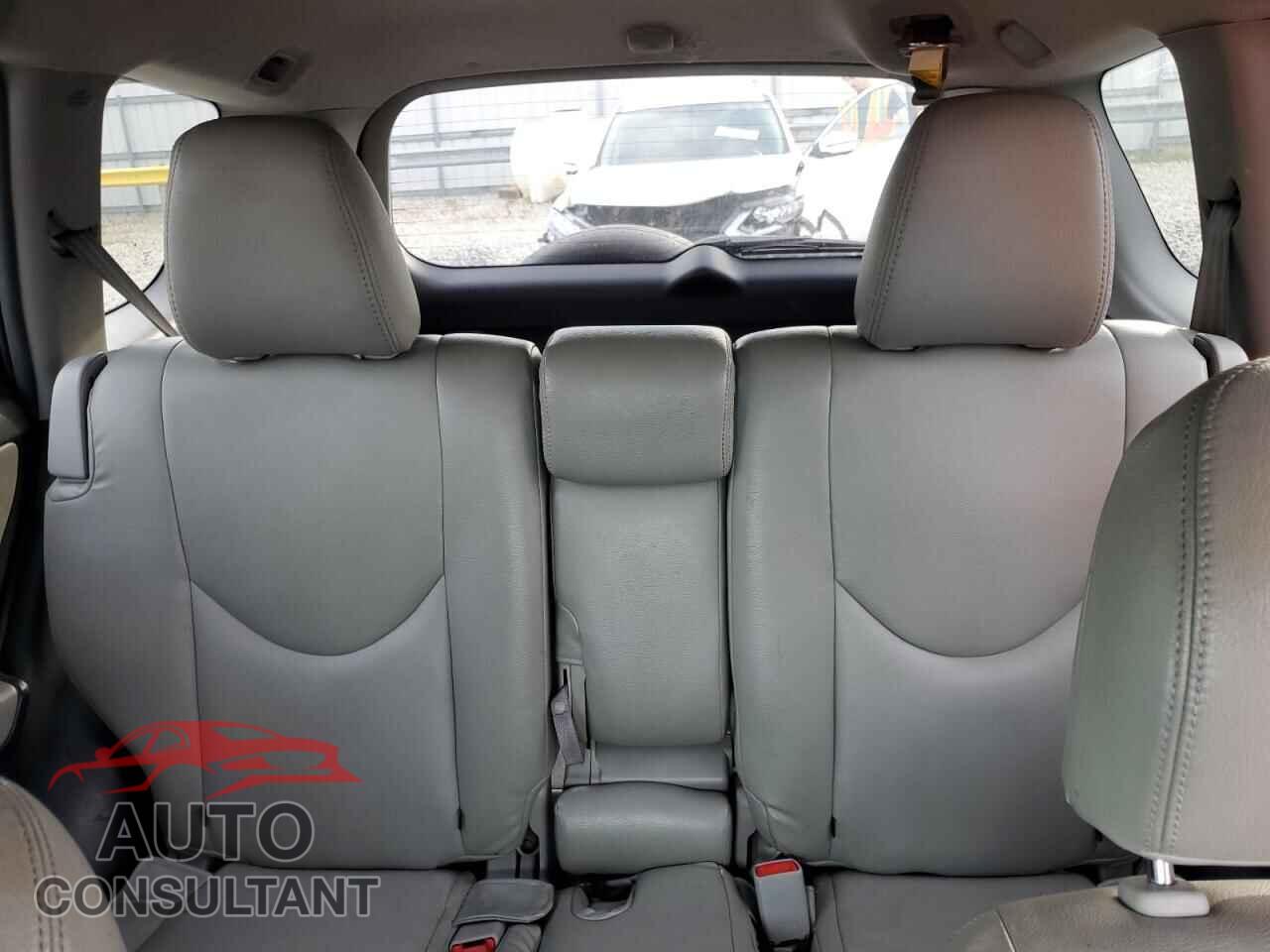 TOYOTA RAV4 2011 - 2T3ZF4DV6BW093527