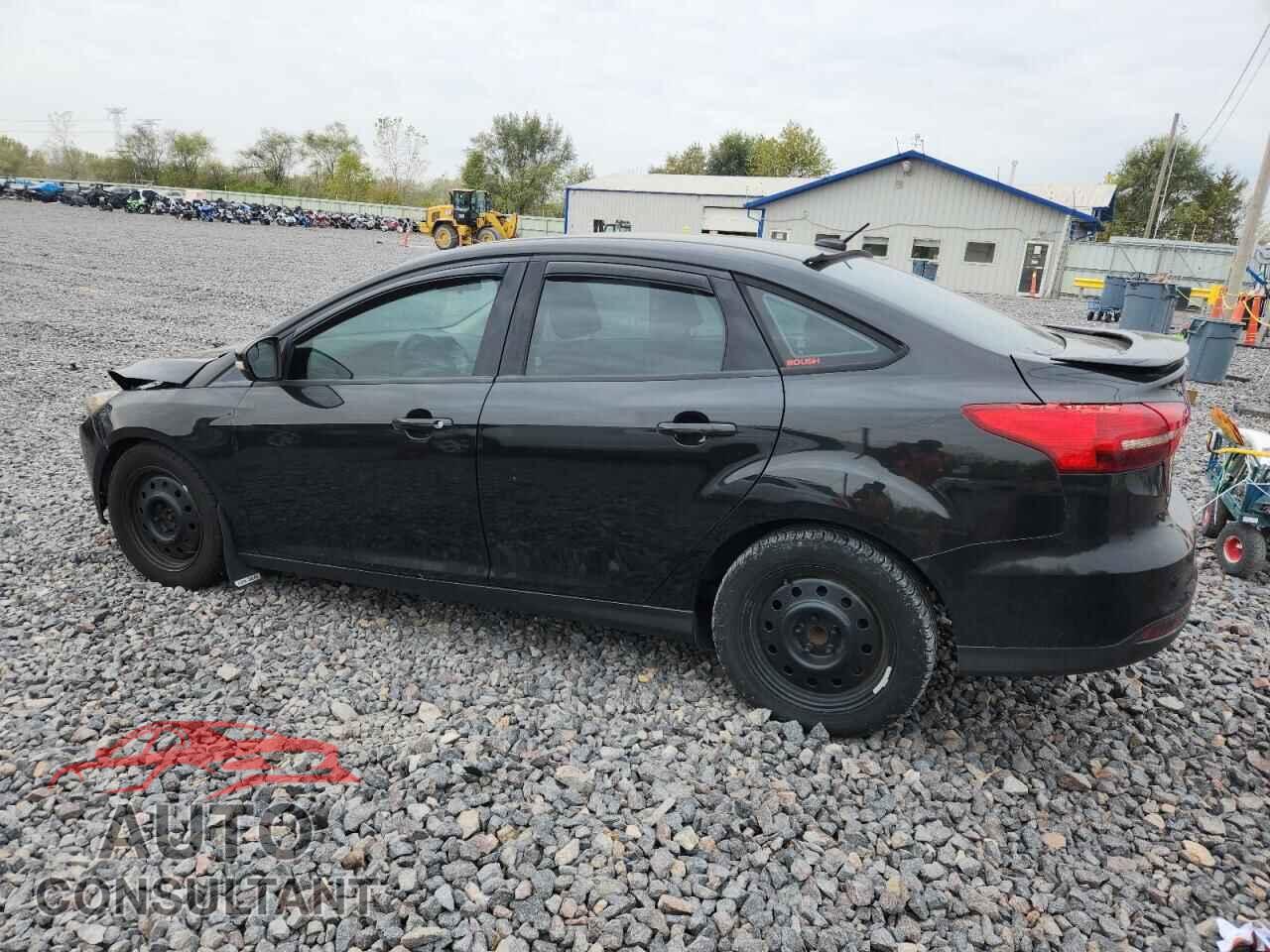 FORD FOCUS 2015 - 1FADP3F21FL380194