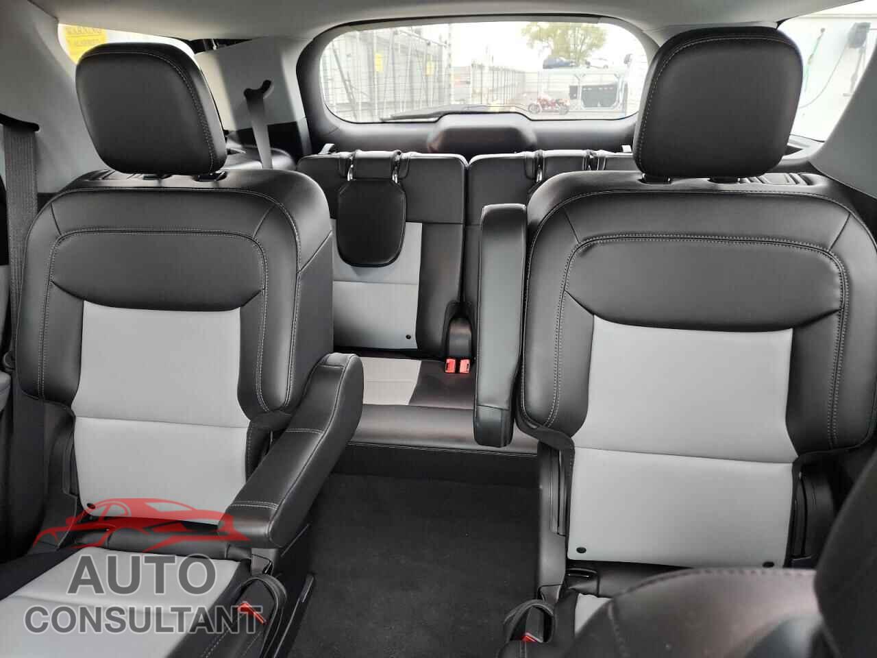FORD EXPLORER 2023 - 1FMSK7DH3PGB07858