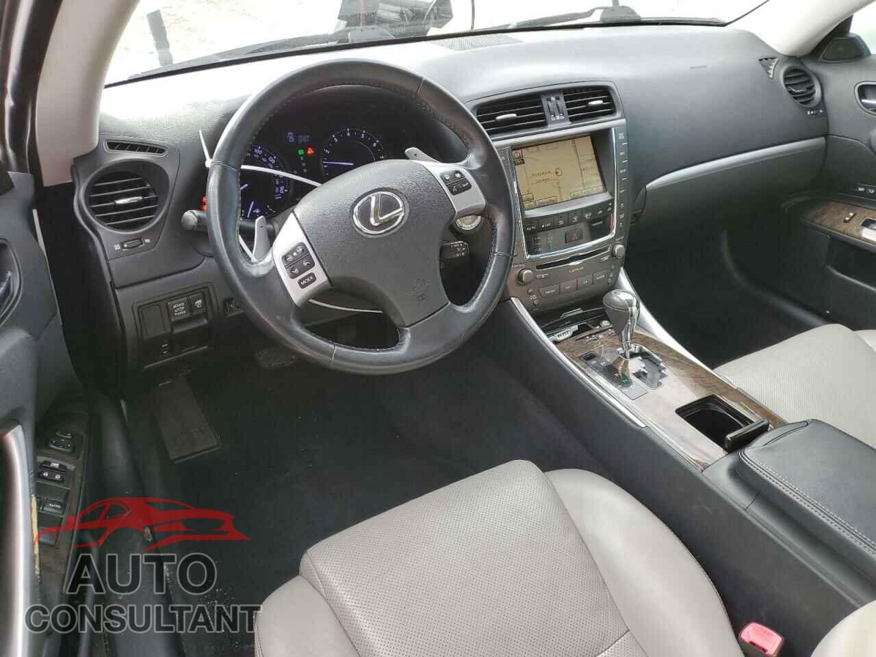 LEXUS IS 2011 - JTHFF2C21B2517458