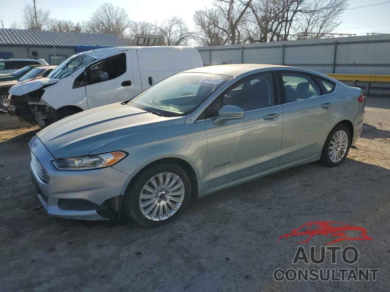 FORD FUSION 2013 - 3FA6P0LU3DR177593