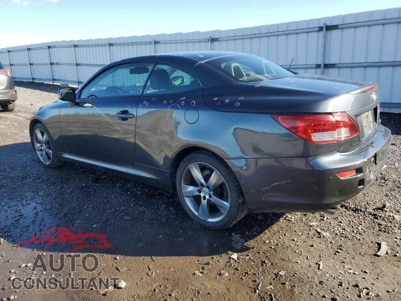LEXUS IS 2011 - JTHFF2C25B2517320