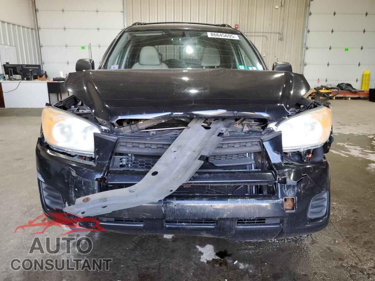 TOYOTA RAV4 2011 - 2T3BF4DV5BW135686